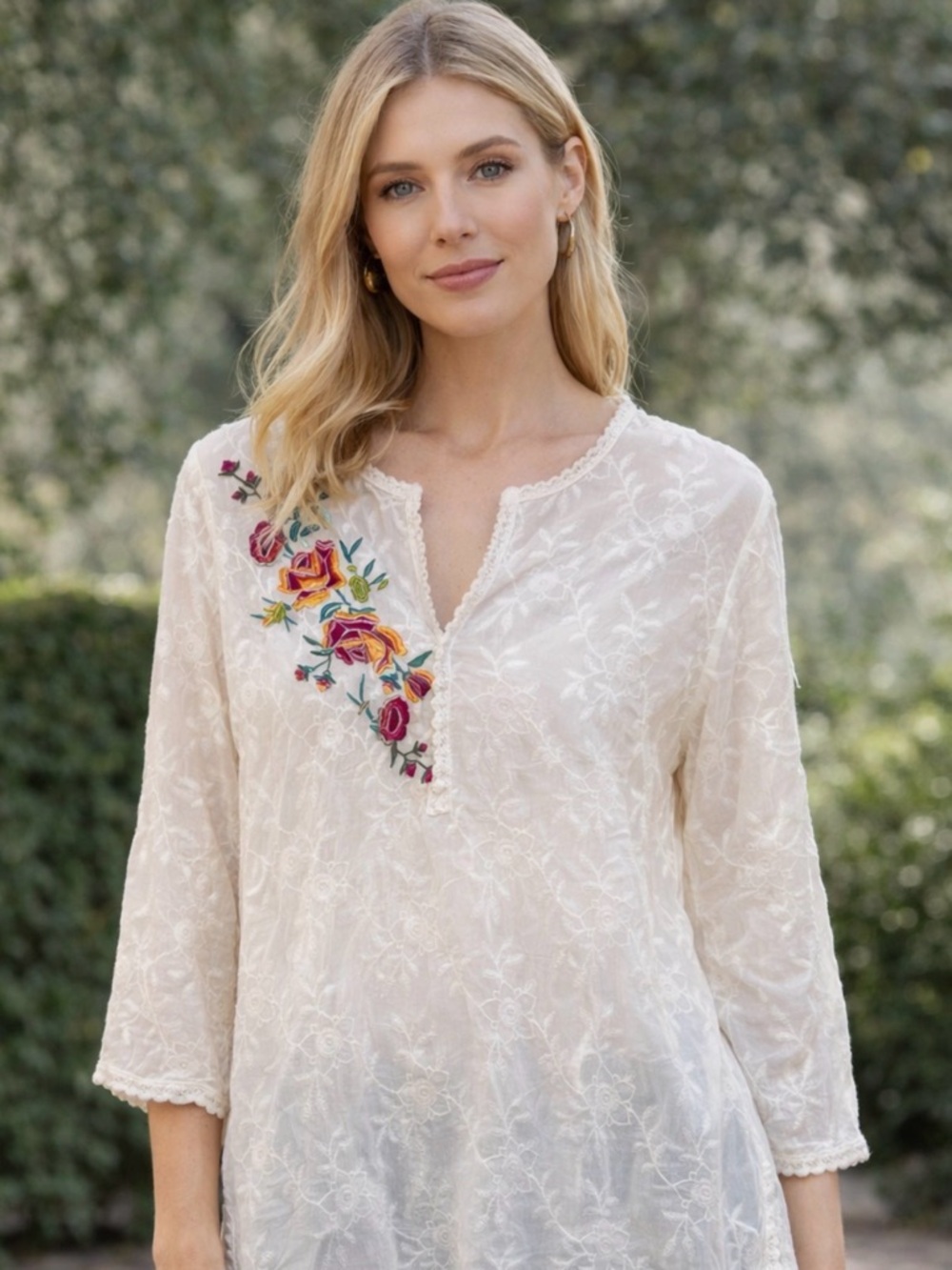 Johnny Was Embroidered Ivory Floral V-Neck Women's Top